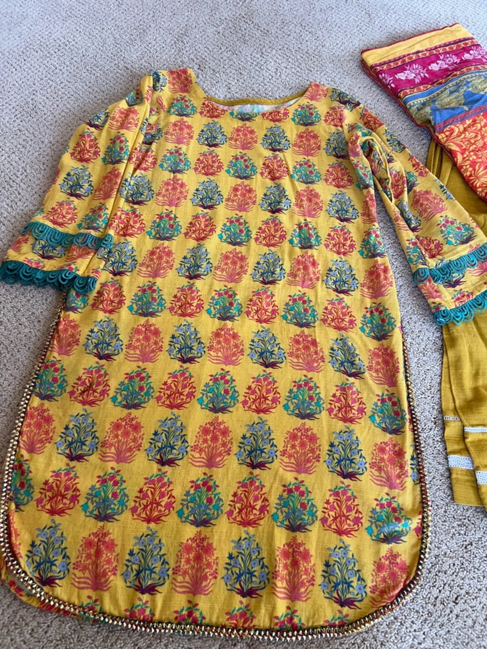 Indian Pakistani dress Khaddar 3 piece - Picture 2 of 5